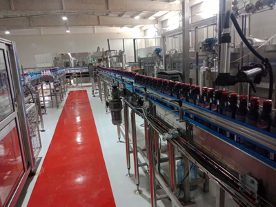 Botellas de aluminio de 12,000bph L&iacute;nea de bebida carbonatada.