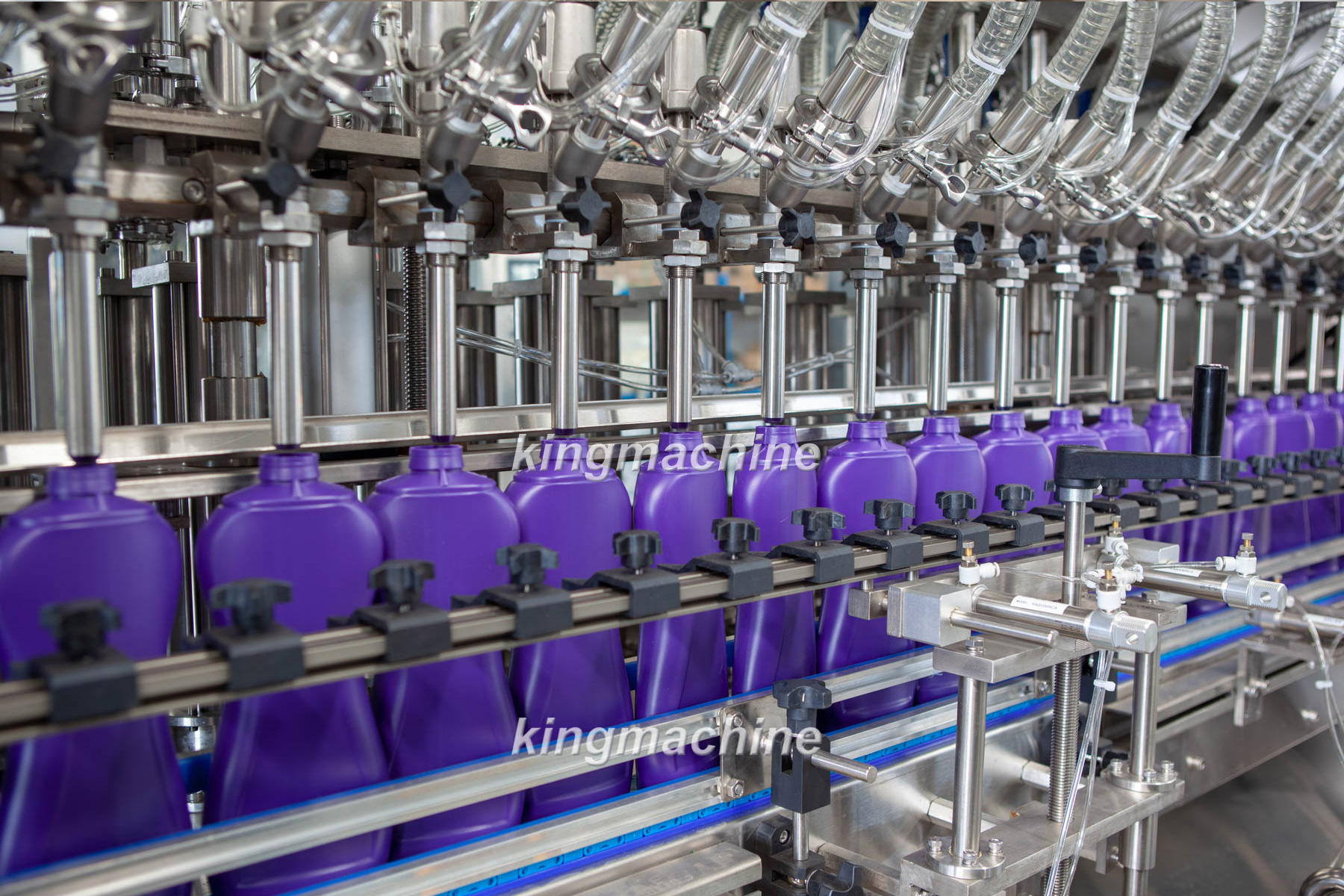 M&aacute;quina de llenado de botellas